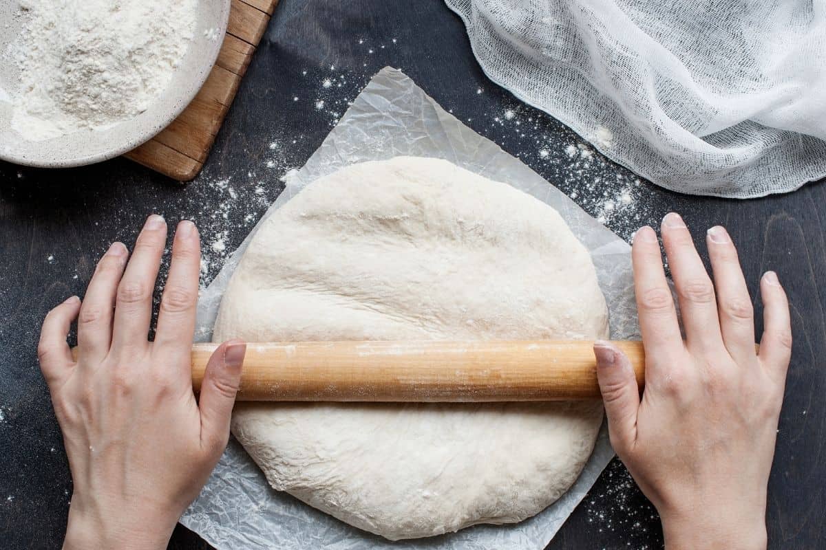 roll Pizza dough